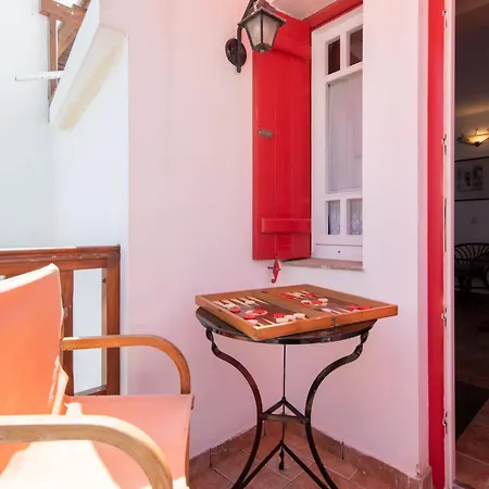 Island Maisonette