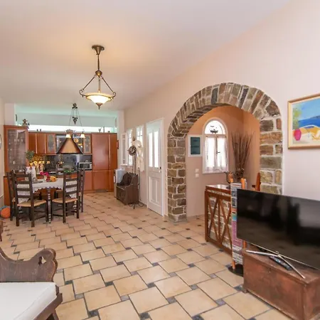 Island Maisonette *